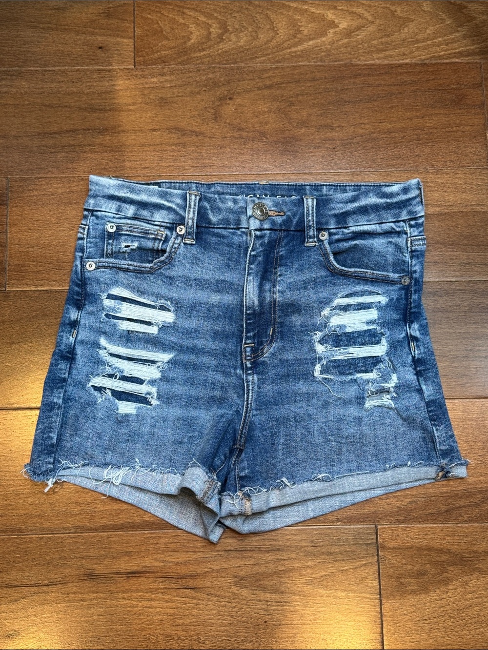 AMERICAN EAGLE Curvy Hi-Rise Blue Denim Jean Shorts